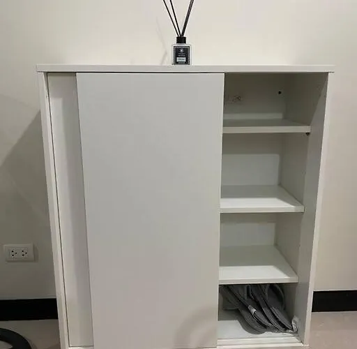 Modern 1br